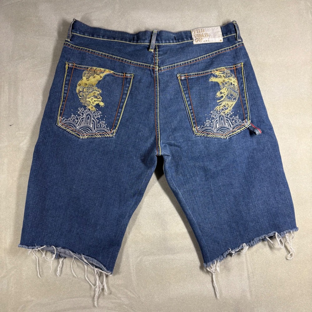 The Year Of Vintage Y2K Embroidered Dragon Denim Shorts Mens 38 Blue Dark Wash